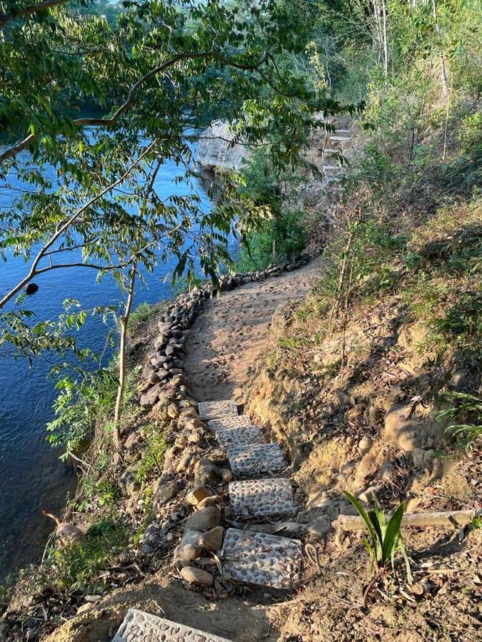 Riverhill Hideaway Monkey Fall エクステリア 写真